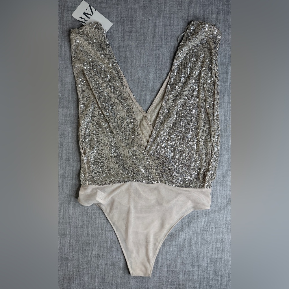 Zara Silver Sequin V-Neck Bodysuit - Picture 3 of 11